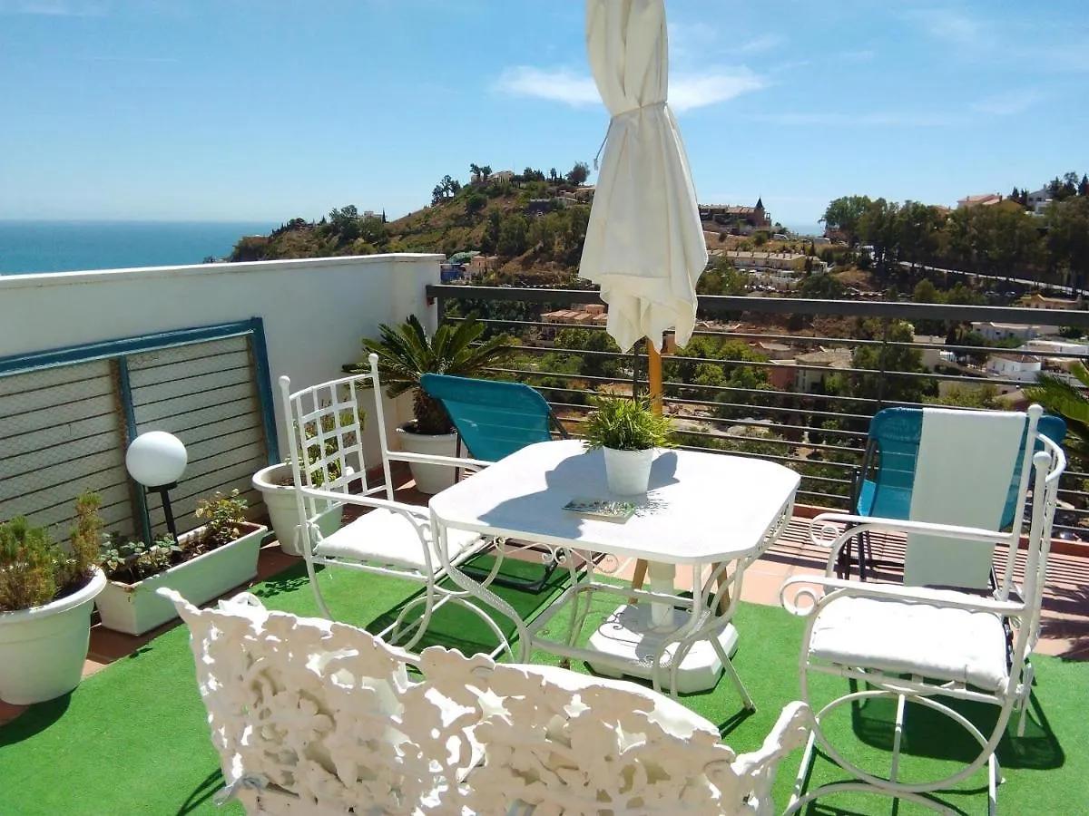 Great Penthouse & Terrace Overlooking The Sea - Free Parking Malaga Apartment