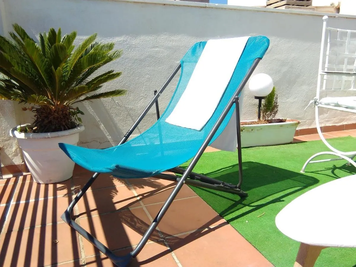 Great Penthouse & Terrace Overlooking The Sea - Free Parking マラガ 0*,  スペイン